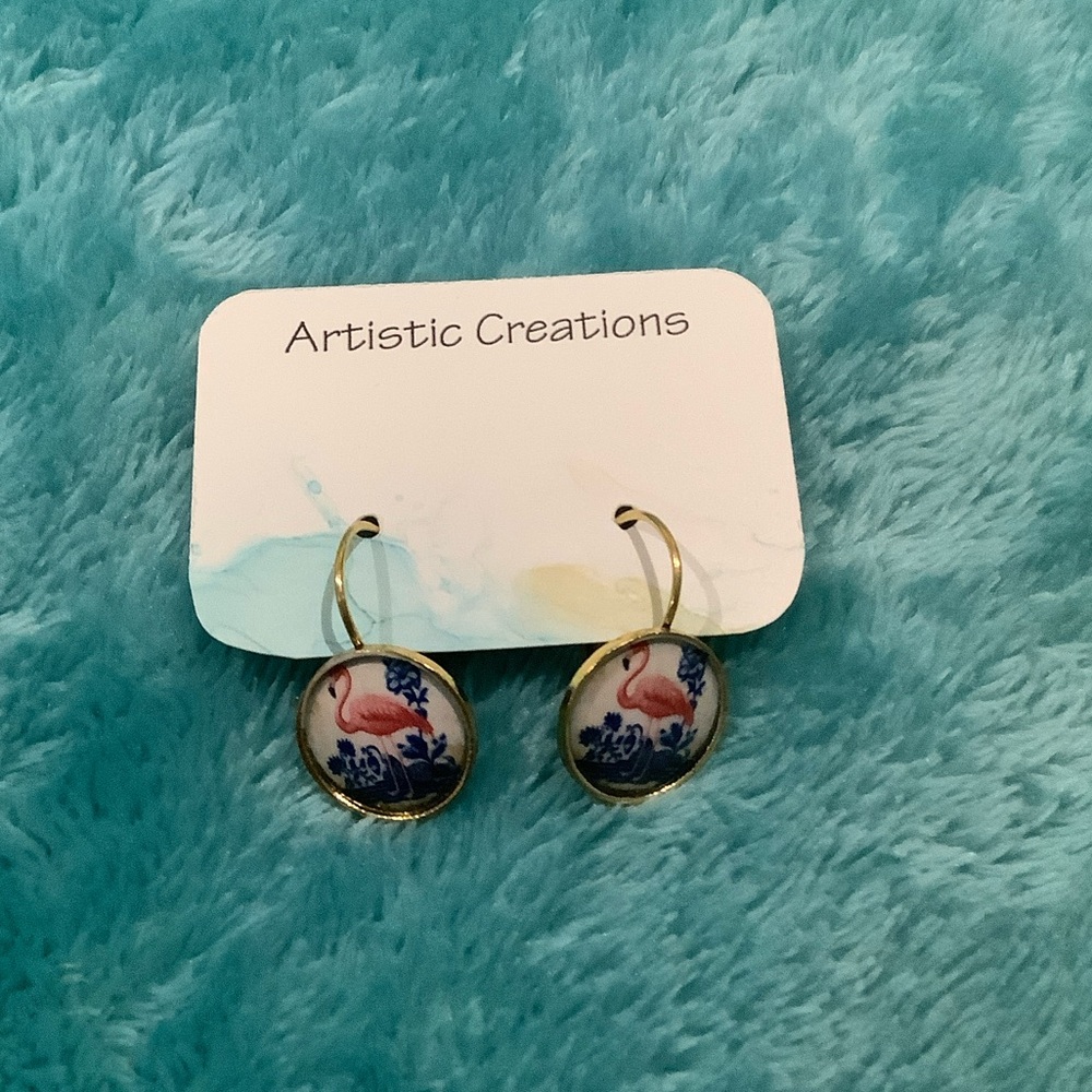Artistic Creations NWT Glass Cabashon Gold Alloy Leverback Flamingo Earrings